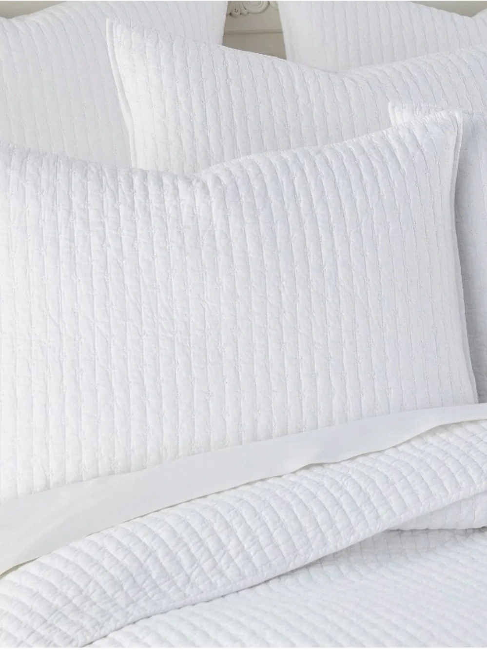 Levtex Home Cross Stitch White Bedspread Set King 3 Pc ( 1 Comforter & 2 Shams )